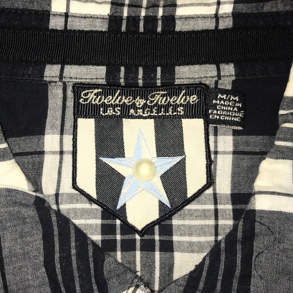 Black & white plaid button front shirt - Picture 3 of 9